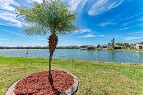 Condo in Punta Gorda, Florida, 2 bedrooms  № 1341439 - photo 30