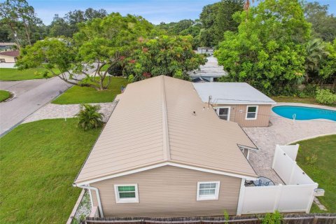 Casa en venta en Saint Petersburg, Florida, 3 dormitorios, 162.11 m2 № 1341437 - foto 10