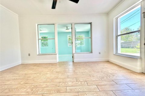 Casa en venta en Saint Petersburg, Florida, 3 dormitorios, 162.11 m2 № 1341437 - foto 27