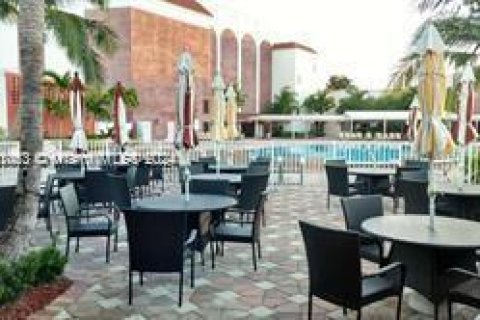 Condominio en venta en Deerfield Beach, Florida, 1 dormitorio, 54.35 m2 № 1291986 - foto 20