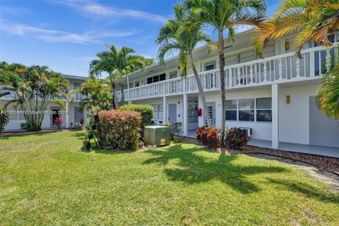 Copropriété à vendre à Deerfield Beach, Floride: 1 chambre, 54.35 m2 № 1291986 - photo 1