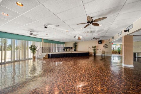 Condo in South Pasadena, Florida, 1 bedroom  № 1343925 - photo 20