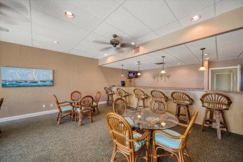 Condo in South Pasadena, Florida, 1 bedroom  № 1343925 - photo 19