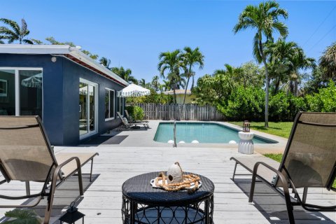 Villa ou maison à vendre à Pompano Beach, Floride: 3 chambres, 133.41 m2 № 1189854 - photo 2