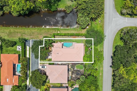 Villa ou maison à vendre à Palm Beach Gardens, Floride: 3 chambres, 172.71 m2 № 1187032 - photo 2