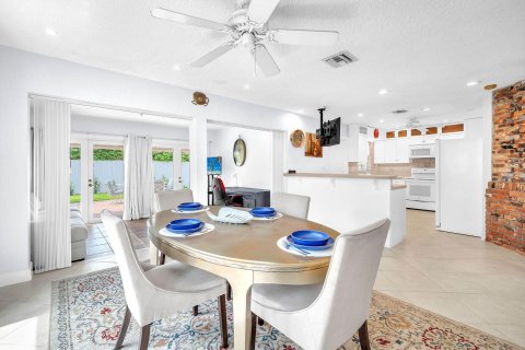 Villa ou maison à vendre à Fort Lauderdale, Floride: 2 chambres, 119.84 m2 № 1187034 - photo 16