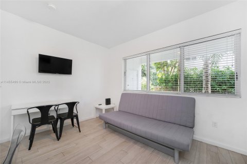 Condo in Miami Beach, Florida, 1 bedroom  № 732224 - photo 6