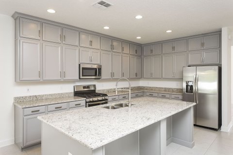 House in Rivington by Reader Communities in DeBary, Florida 3 bedrooms, 281 sq.m. № 616796 - photo 6