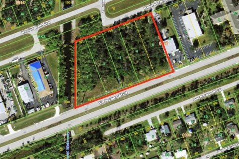 Terreno en venta en Port Charlotte, Florida № 1297722 - foto 1