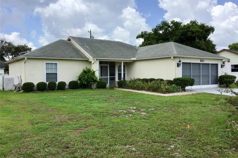 House in Deltona, Florida 3 bedrooms, 115.76 sq.m. № 1300238 - photo 19