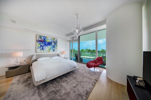 Condominio en venta en Bal Harbour, Florida, 1 dormitorio, 140.56 m2 № 1176468 - foto 14