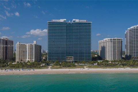 Condominio en venta en Bal Harbour, Florida, 1 dormitorio, 140.56 m2 № 1176468 - foto 29