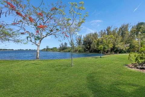 Adosado en venta en Deerfield Beach, Florida, 3 dormitorios, 128.76 m2 № 1221321 - foto 1