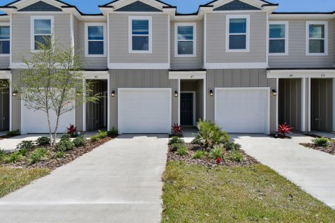 Villa ou maison à louer à Leesburg, Floride: 4 chambres, 164.9 m2 № 768885 - photo 2