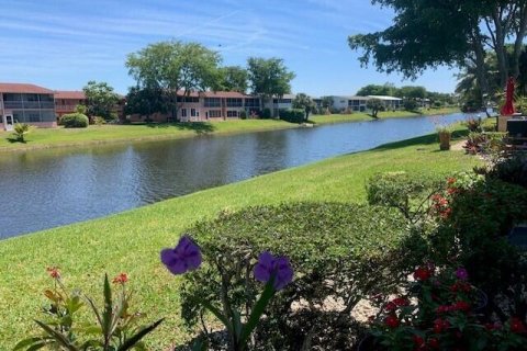 Condo in West Palm Beach, Florida, 2 bedrooms  № 1119022 - photo 22