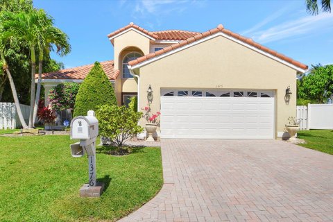 Villa ou maison à vendre à Boynton Beach, Floride: 3 chambres, 217.21 m2 № 1119020 - photo 16