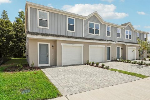 Townhouse in Davenport, Florida 3 bedrooms, 134.8 sq.m. № 1298373 - photo 2