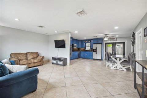 Casa en venta en Palm Harbor, Florida, 3 dormitorios, 113.15 m2 № 1376371 - foto 16