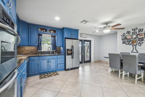 Casa en venta en Palm Harbor, Florida, 3 dormitorios, 113.15 m2 № 1376371 - foto 11