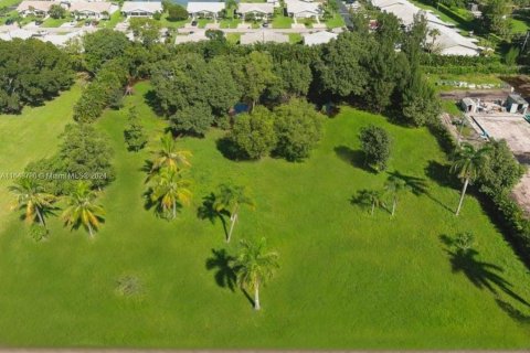 Terreno en venta en West Palm Beach, Florida № 1332030 - foto 3