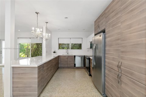 Casa en venta en Miami Beach, Florida, 2 dormitorios, 139.35 m2 № 1332028 - foto 16