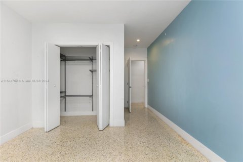 Villa ou maison à vendre à Miami Beach, Floride: 2 chambres, 139.35 m2 № 1332028 - photo 27