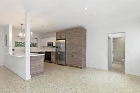 Villa ou maison à vendre à Miami Beach, Floride: 2 chambres, 139.35 m2 № 1332028 - photo 12