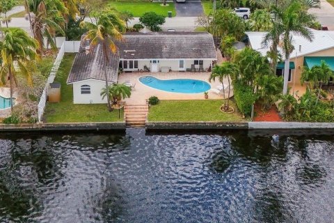 Villa ou maison à vendre à Oakland Park, Floride: 3 chambres, 200.02 m2 № 1009390 - photo 4