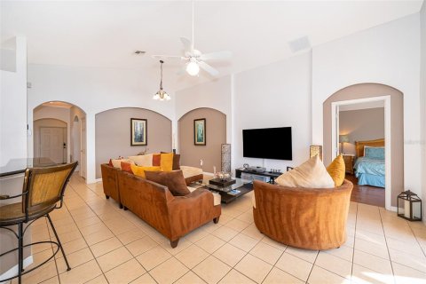 Casa en venta en Kissimmee, Florida, 4 dormitorios, 174.1 m2 № 1261954 - foto 17