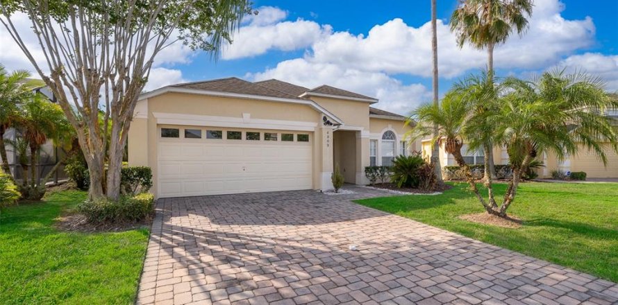 Casa en Kissimmee, Florida 4 dormitorios, 174.1 m2 № 1261954