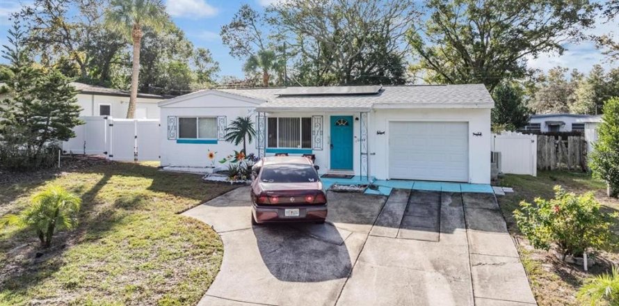 Casa en New Port Richey, Florida 2 dormitorios, 86.4 m2 № 1385206