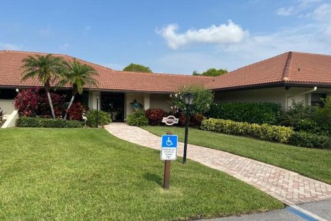 Copropriété à vendre à Stuart, Floride: 2 chambres, 102.84 m2 № 1217421 - photo 1