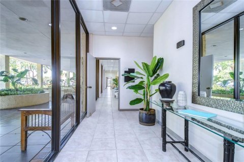 Copropriété à vendre à Tampa, Floride: 2 chambres, 132.29 m2 № 1265183 - photo 8