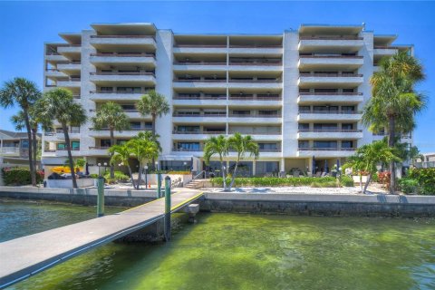 Copropriété à vendre à Tampa, Floride: 2 chambres, 132.29 m2 № 1265183 - photo 3