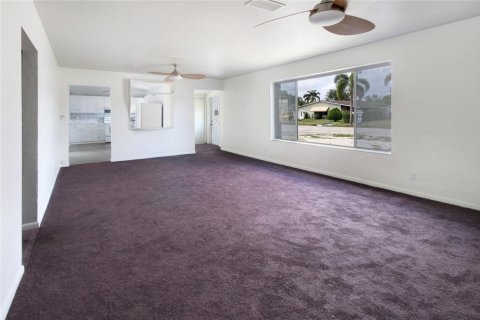 Casa en venta en Hollywood, Florida, 5 dormitorios, 182.92 m2 № 1116754 - foto 17