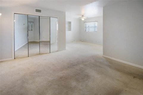 Casa en venta en Hollywood, Florida, 5 dormitorios, 182.92 m2 № 1116754 - foto 9