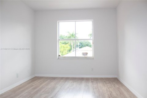 Casa en venta en Miramar, Florida, 4 dormitorios, 198.16 m2 № 715892 - foto 26