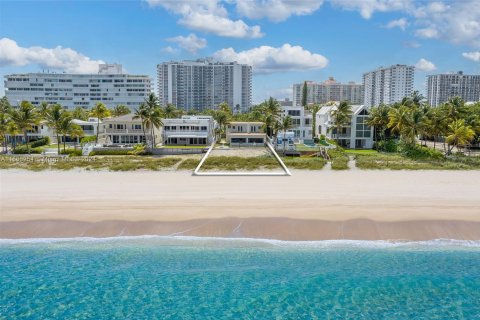 Villa ou maison à vendre à Fort Lauderdale, Floride: 4 chambres, 255.48 m2 № 1116066 - photo 14