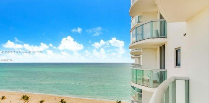 Condo in Sunny Isles Beach, Florida, 1 bedroom  № 1235270