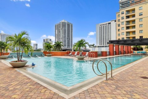 Condo in Fort Lauderdale, Florida, 2 bedrooms  № 1185268 - photo 6