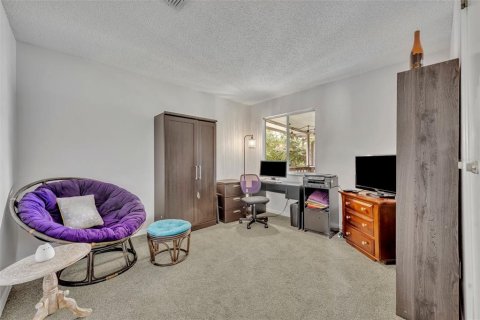 Condo in Orlando, Florida, 3 bedrooms  № 1409803 - photo 23