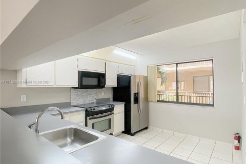 Copropriété à vendre à North Lauderdale, Floride: 2 chambres, 125.42 m2 № 1391914 - photo 15