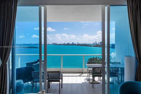 Copropriété à vendre à Miami, Floride: 2 chambres, 104.79 m2 № 1081274 - photo 22