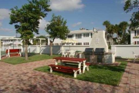 Condominio en venta en Fort Lauderdale, Florida, 2 dormitorios № 764725 - foto 9
