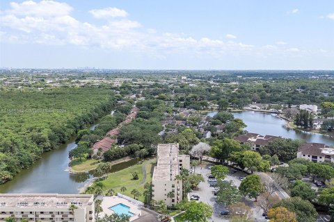 Copropriété à vendre à Coconut Creek, Floride: 2 chambres, 99.41 m2 № 1176254 - photo 28