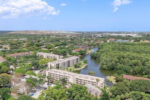 Copropriété à vendre à Coconut Creek, Floride: 2 chambres, 99.41 m2 № 1176254 - photo 27