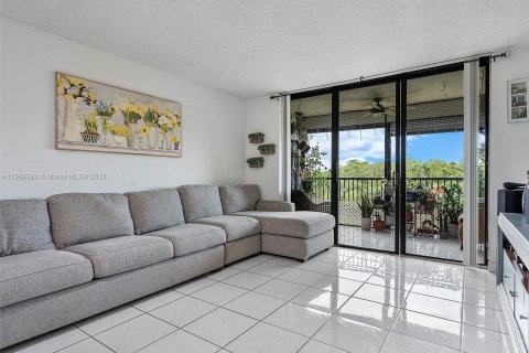 Copropriété à vendre à Coconut Creek, Floride: 2 chambres, 99.41 m2 № 1176254 - photo 6