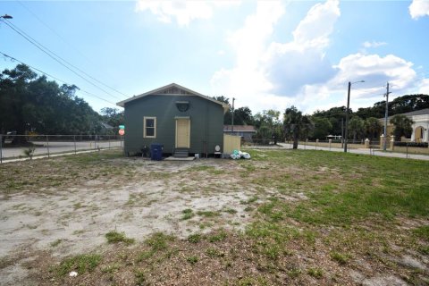 House in Tampa, Florida 3 bedrooms, 84.73 sq.m. № 533613 - photo 9