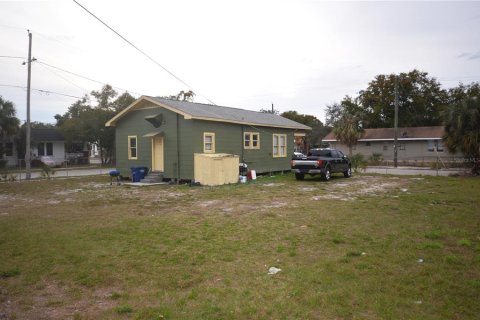 House in Tampa, Florida 3 bedrooms, 84.73 sq.m. № 533613 - photo 25