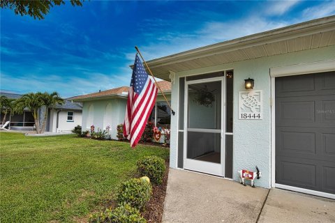 House in Port Charlotte, Florida 3 bedrooms, 160.54 sq.m. № 1253700 - photo 3